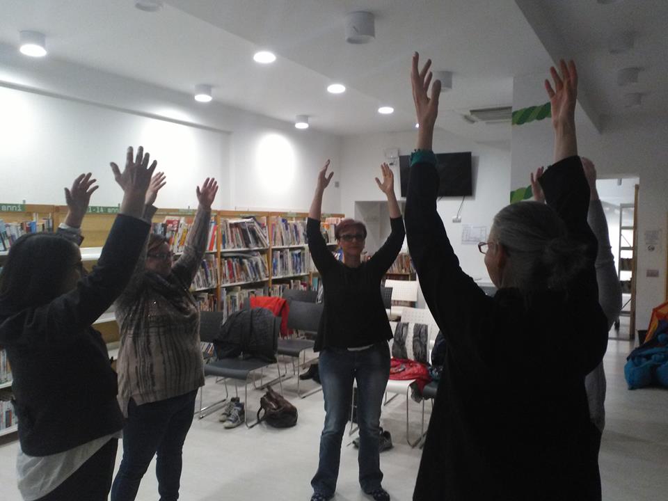 Qi Gong e Tai Chi della Scuola Itcca Italia presso la biblioteca Bica a Carnago